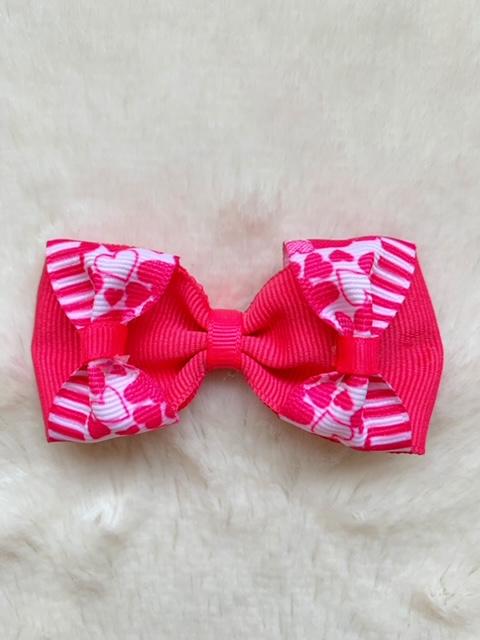 Fuchsia Pink Heart full of Love Bow