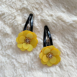 Yellow Flower Motif Snap Clips