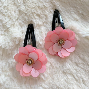 Pink Flower Motif Snap Clips