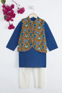 Neela Phool Kurta Bandi Set