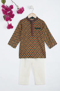 Govinda Kurta Set