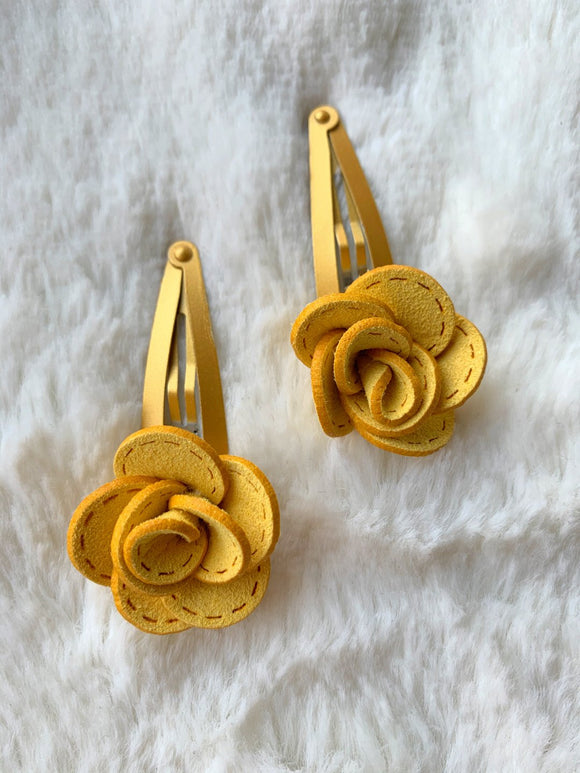 Gold Suede Rose Snap clips